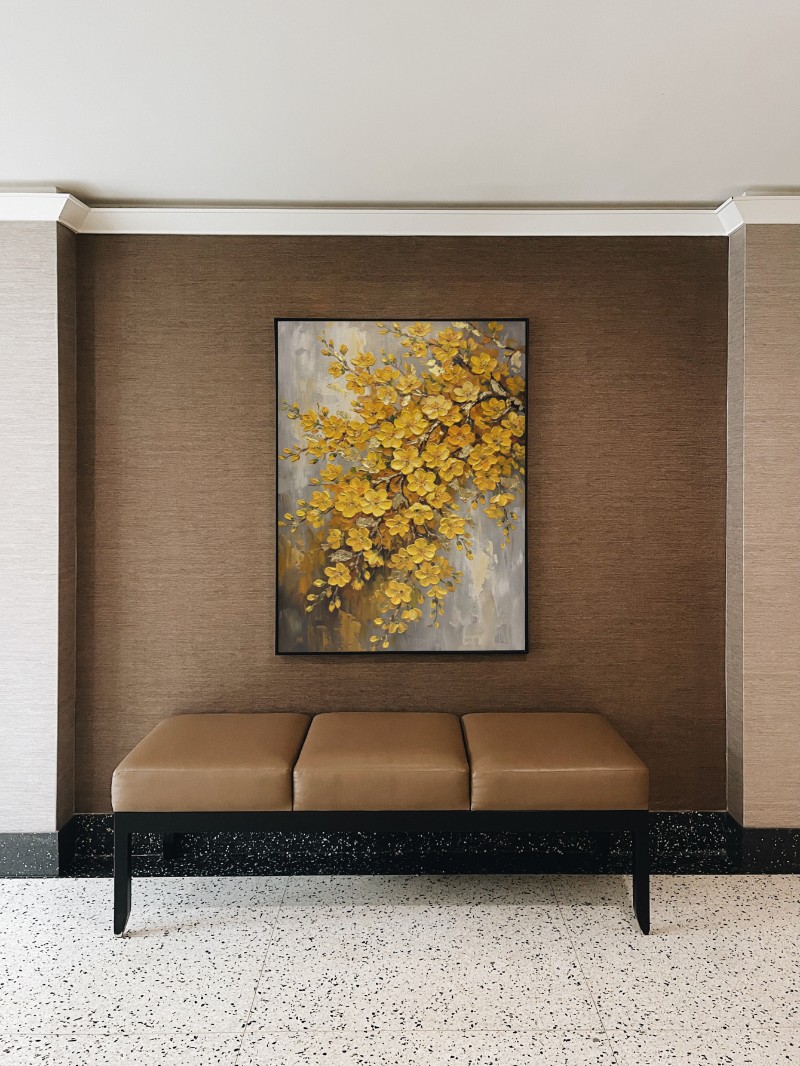 Tranh Sơn Dầu Hoa Mai Dát Vàng Cổ Điển Sang Trọng mockup