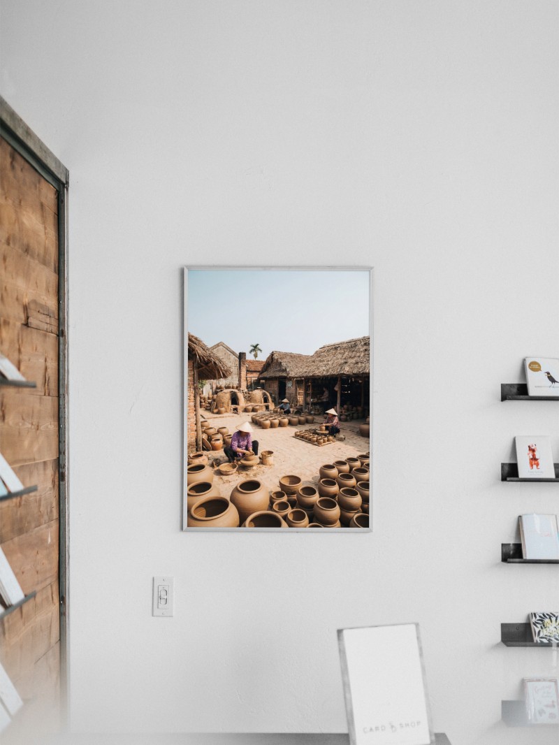 Tranh Làng Nghề Làm Gốm Truyền Thống - Vẻ Đẹp Bình Dị & Chân Thực mockup